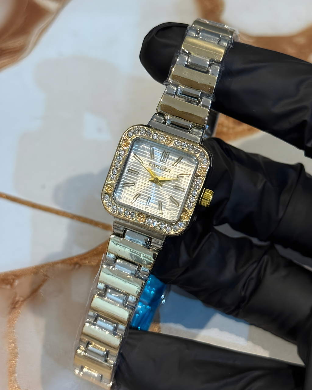Cartier - Golden
