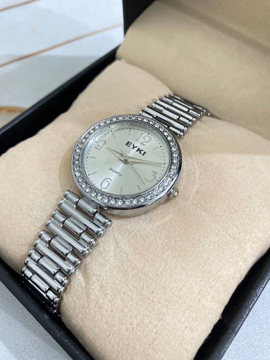 EYKI Elegance – Timeless Beauty in Every Tick