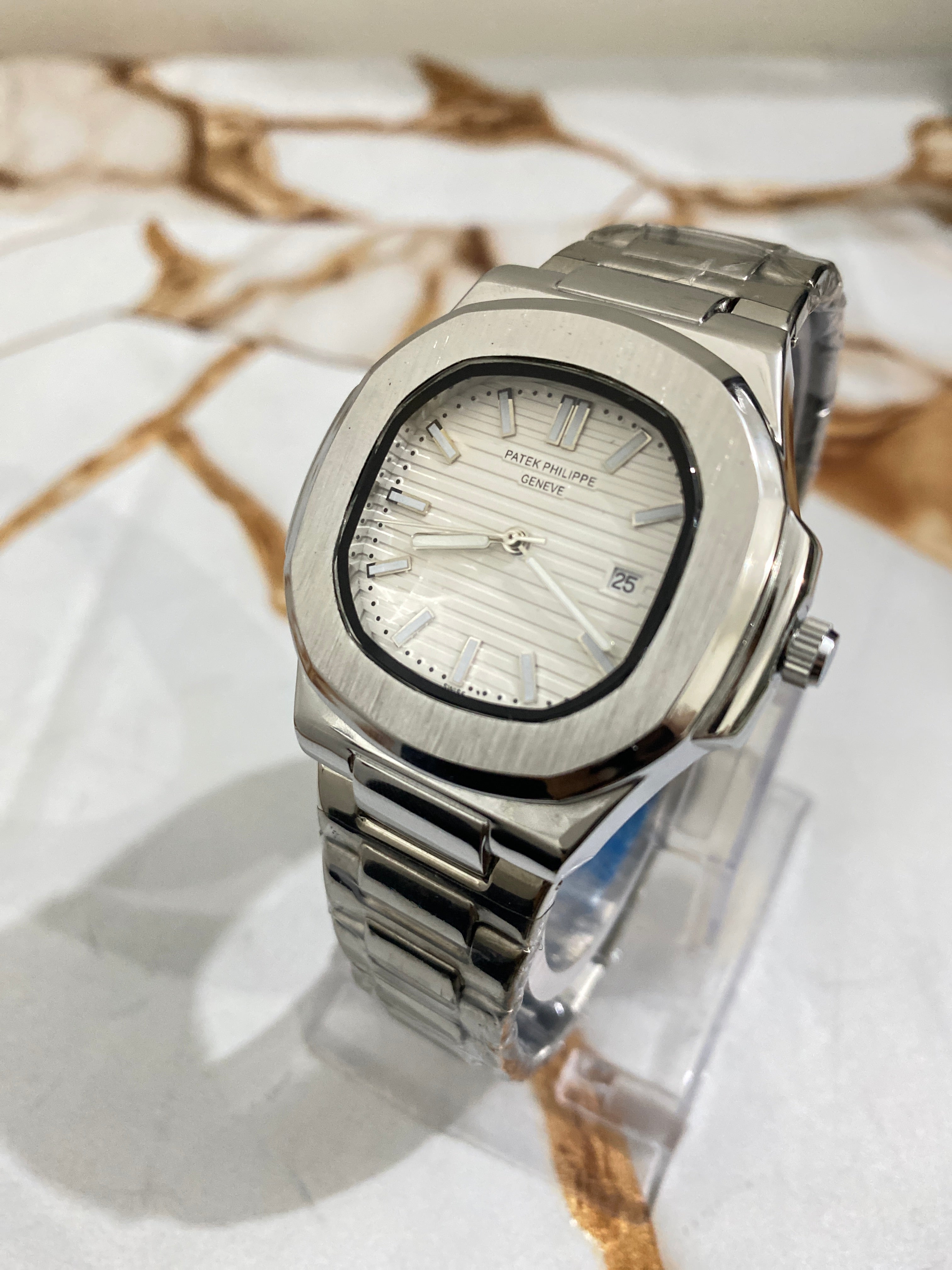 Patek Philippe – White Dial Stainless Steel Luxury Watch